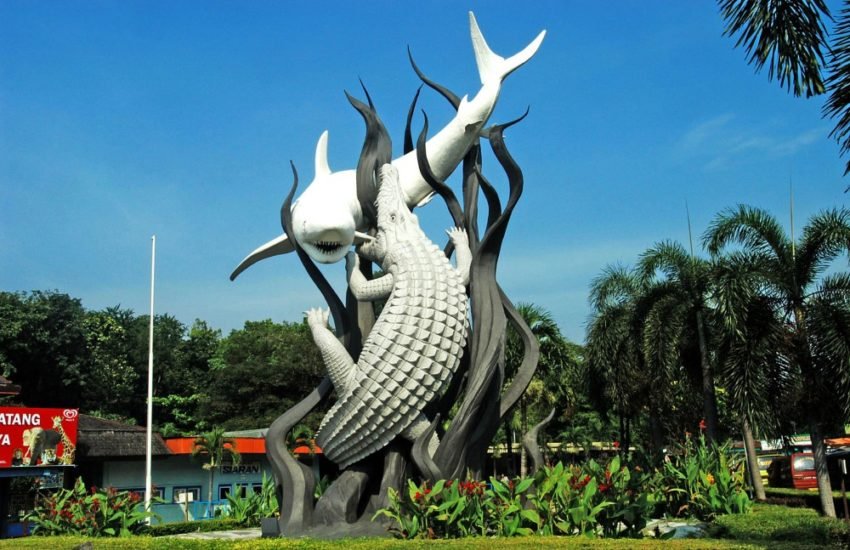 fakta kota surabaya